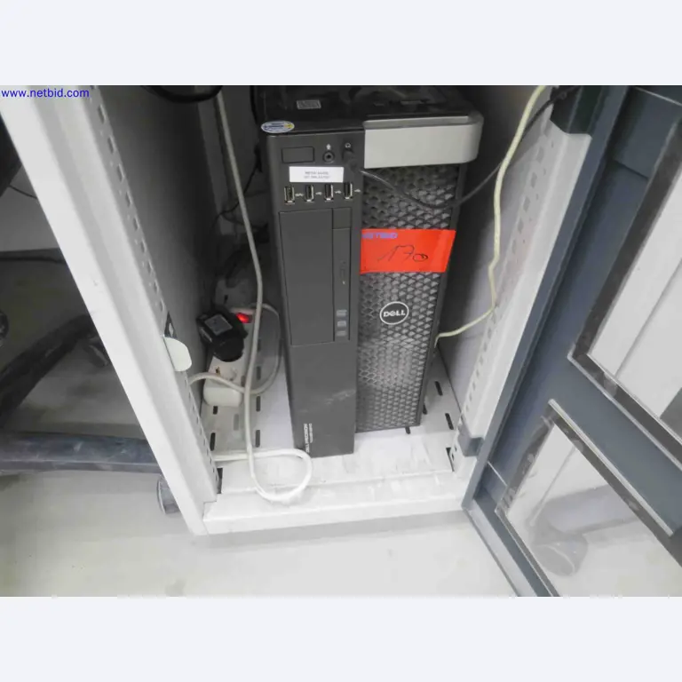 Máquinas CNC en buen estado para la fabricación de componentes metálicos de precisión-8