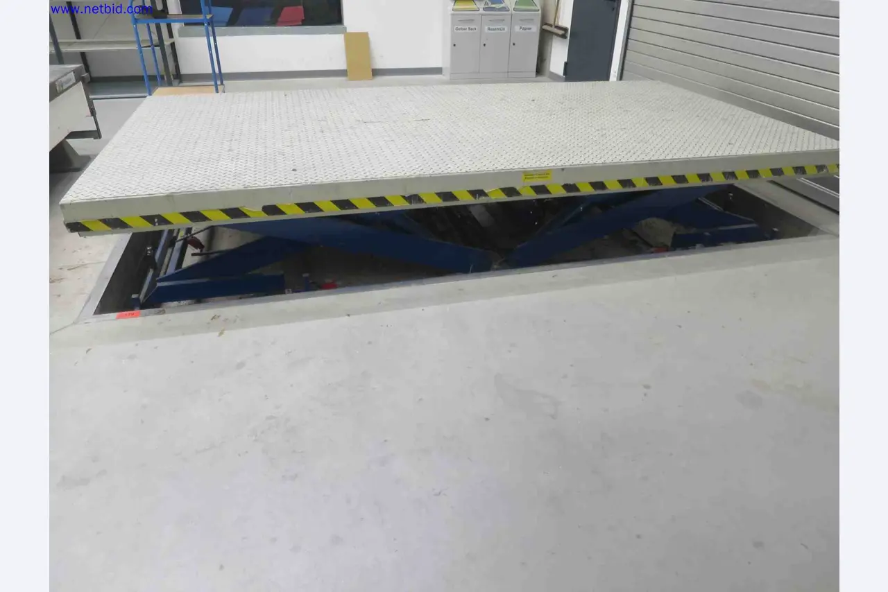 Máquinas CNC en buen estado para la fabricación de componentes metálicos de precisión-2