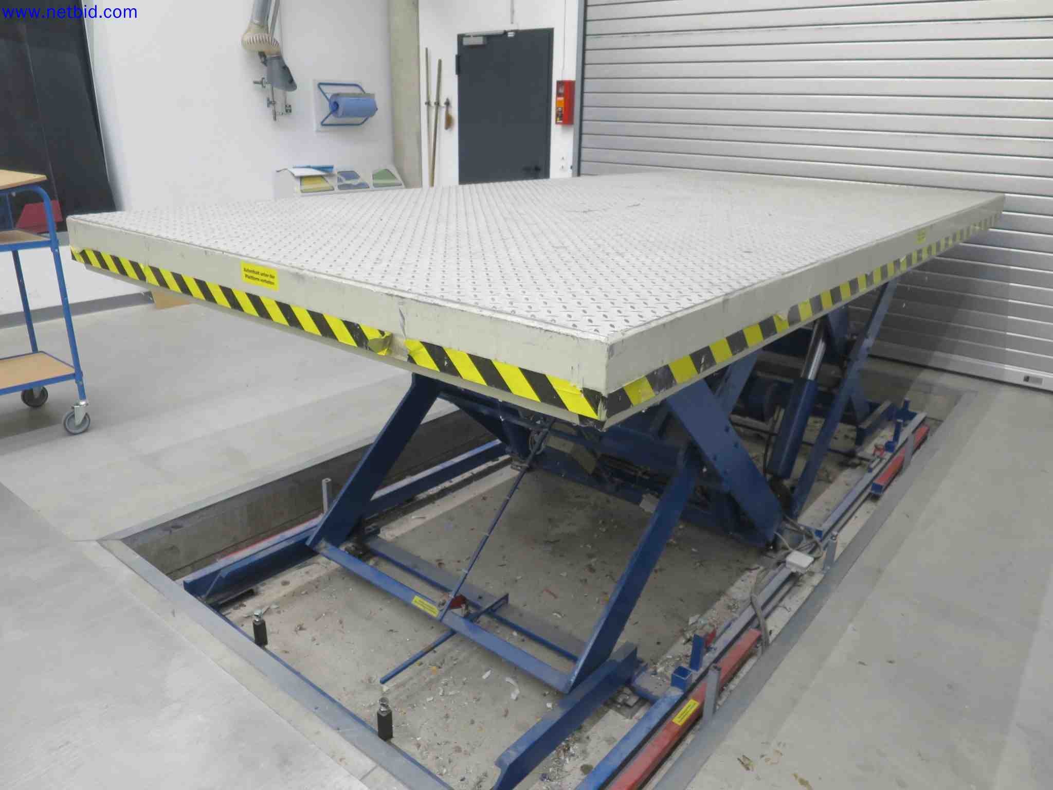 Máquinas CNC en buen estado para la fabricación de componentes metálicos de precisión-4