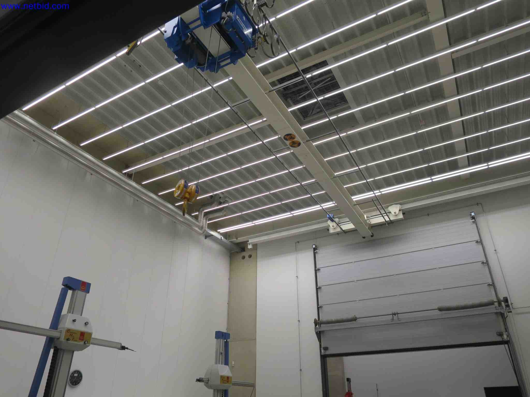 Máquinas CNC en buen estado para la fabricación de componentes metálicos de precisión-2