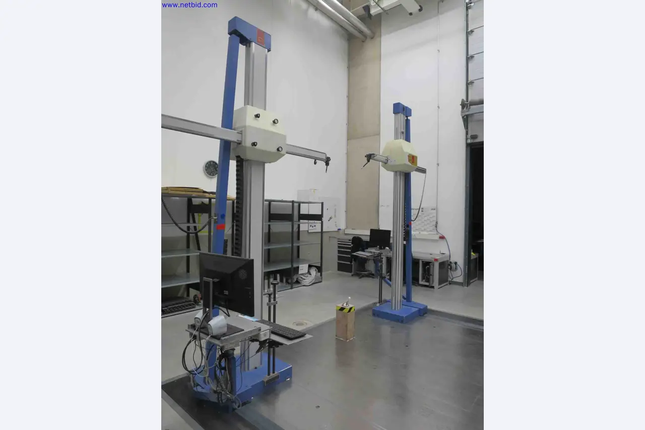 Máquinas CNC en buen estado para la fabricación de componentes metálicos de precisión-3