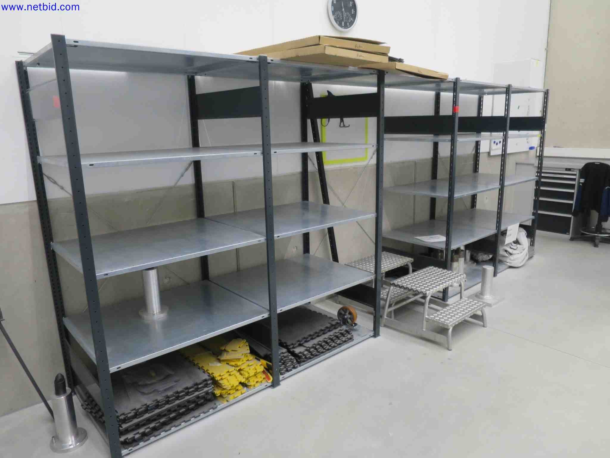 Máquinas CNC en buen estado para la fabricación de componentes metálicos de precisión-1