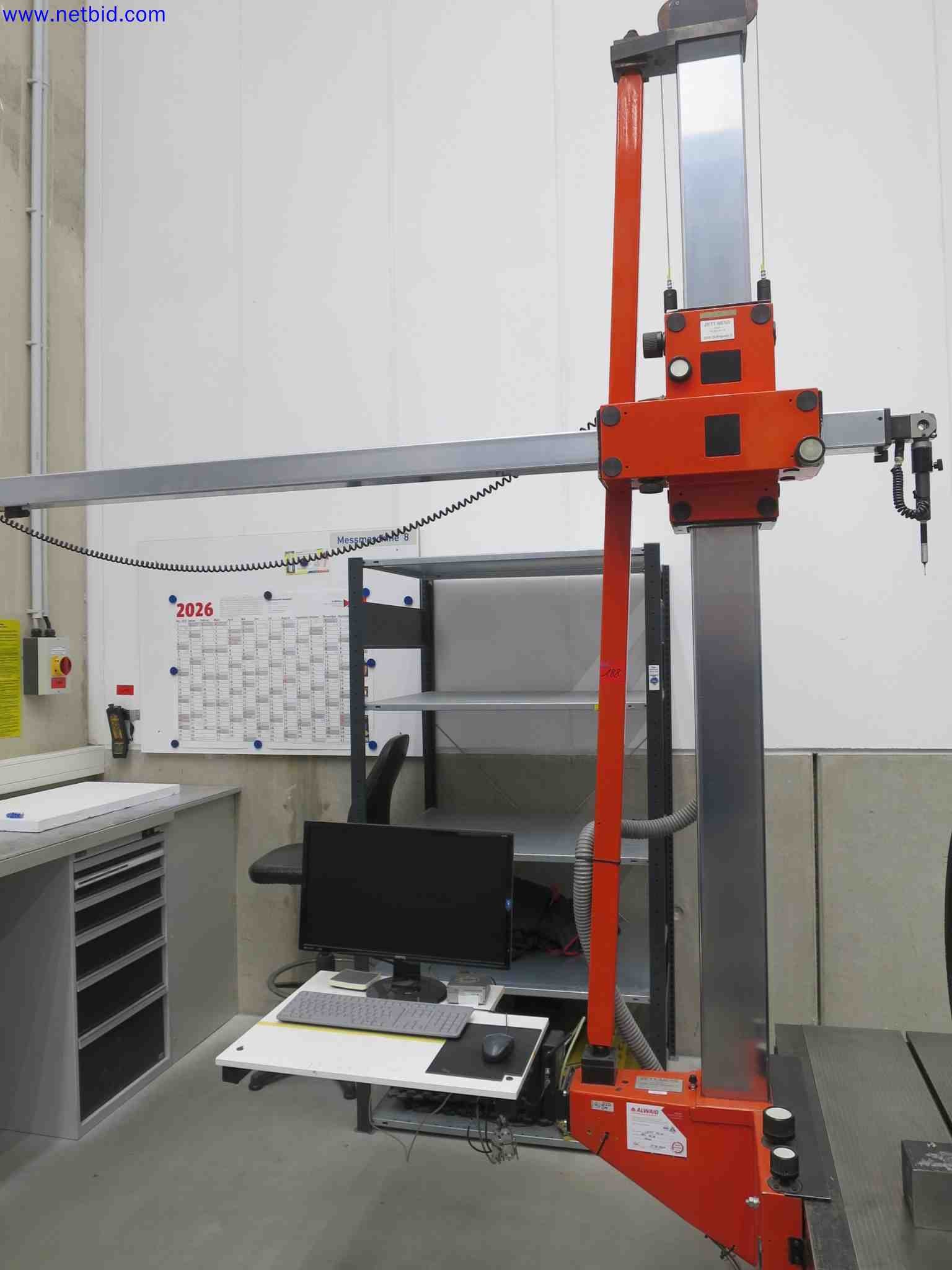 Máquinas CNC en buen estado para la fabricación de componentes metálicos de precisión-2