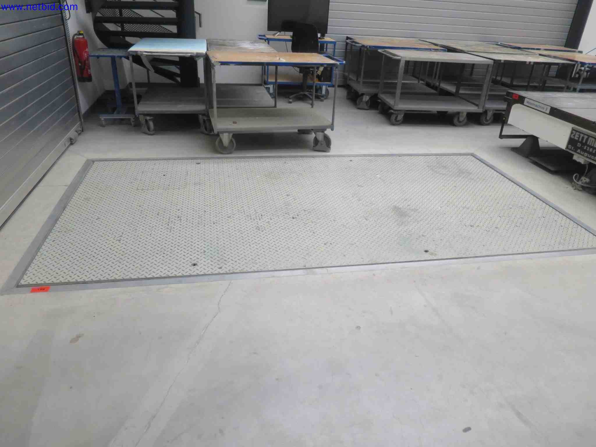 Máquinas CNC en buen estado para la fabricación de componentes metálicos de precisión-1