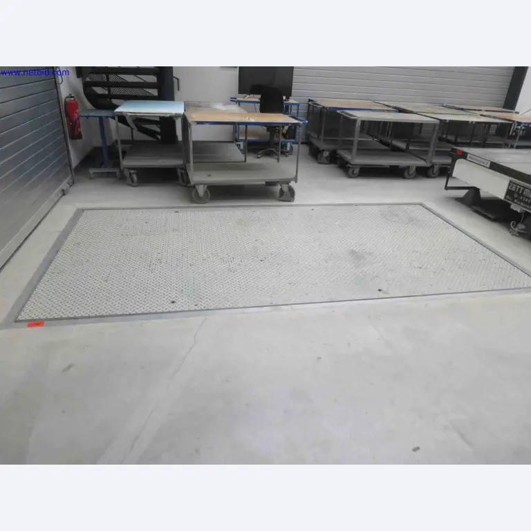 Máquinas CNC en buen estado para la fabricación de componentes metálicos de precisión-1