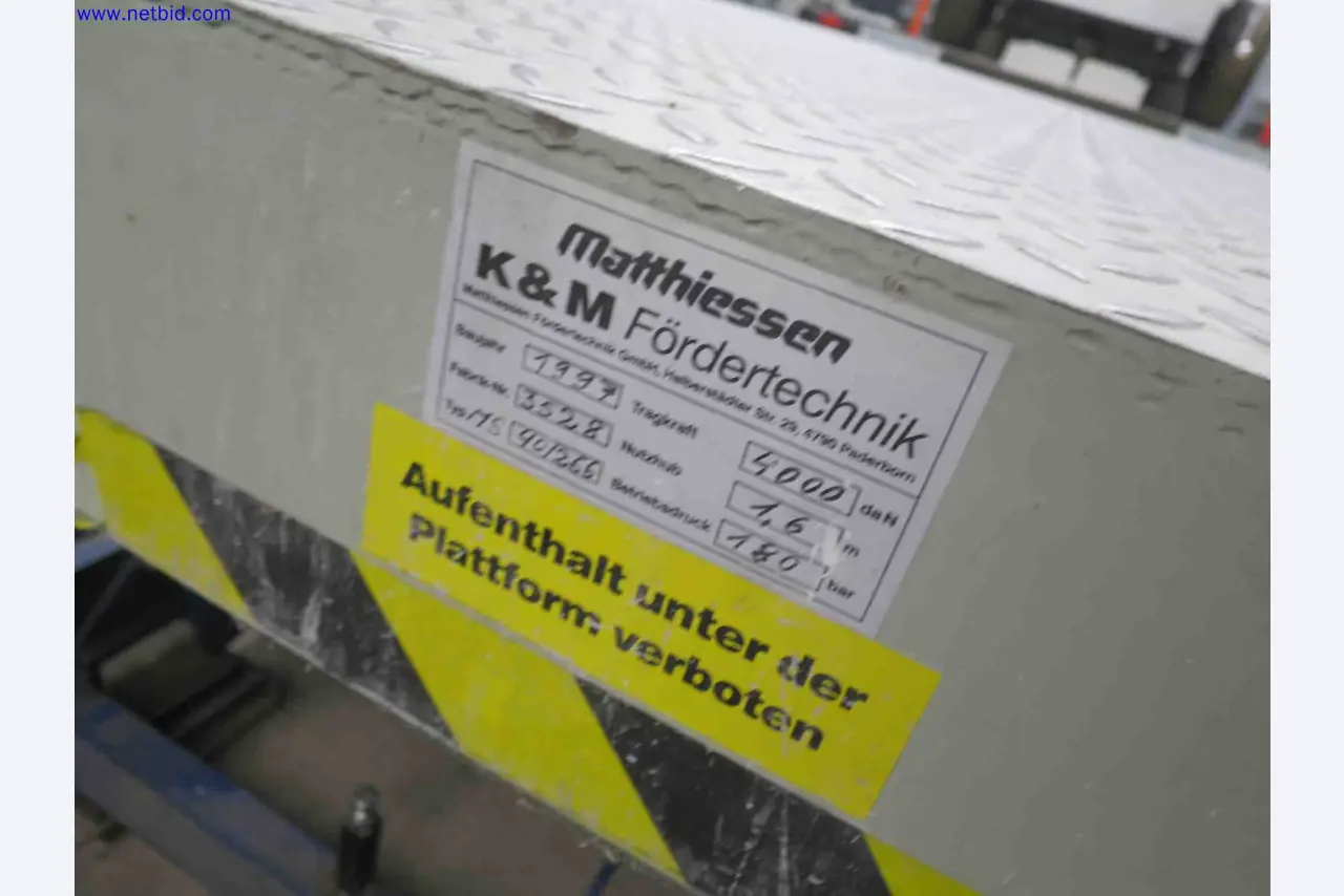 Máquinas CNC en buen estado para la fabricación de componentes metálicos de precisión-3
