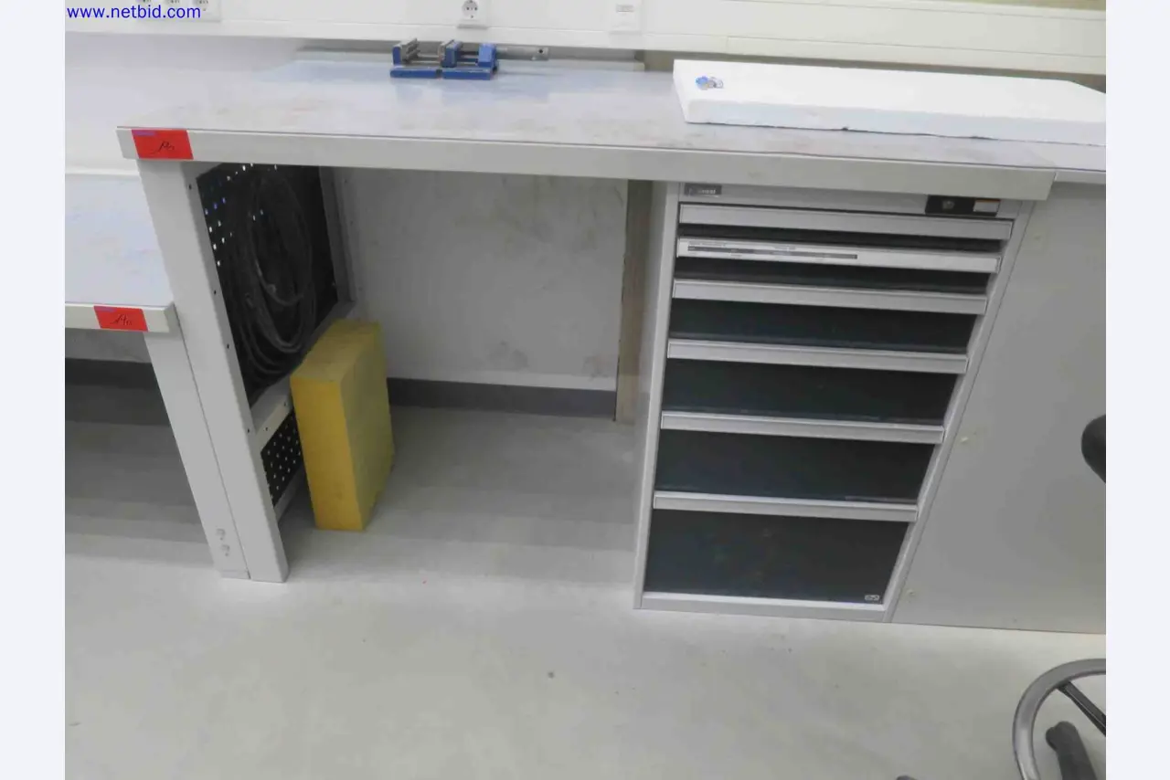 Máquinas CNC en buen estado para la fabricación de componentes metálicos de precisión-2