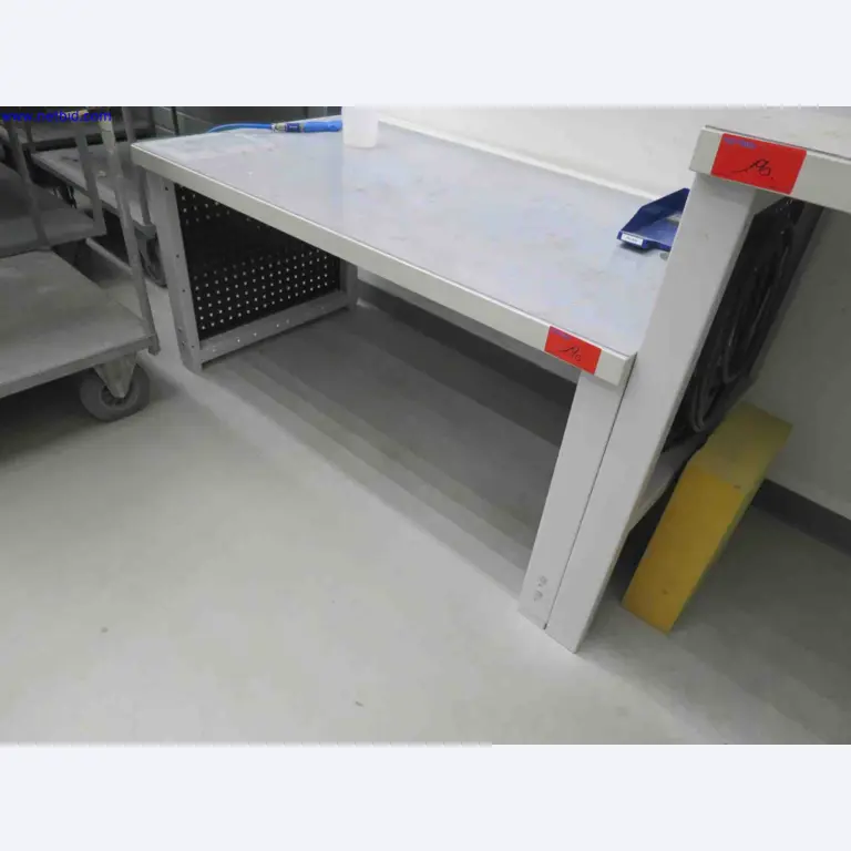 Máquinas CNC en buen estado para la fabricación de componentes metálicos de precisión-3
