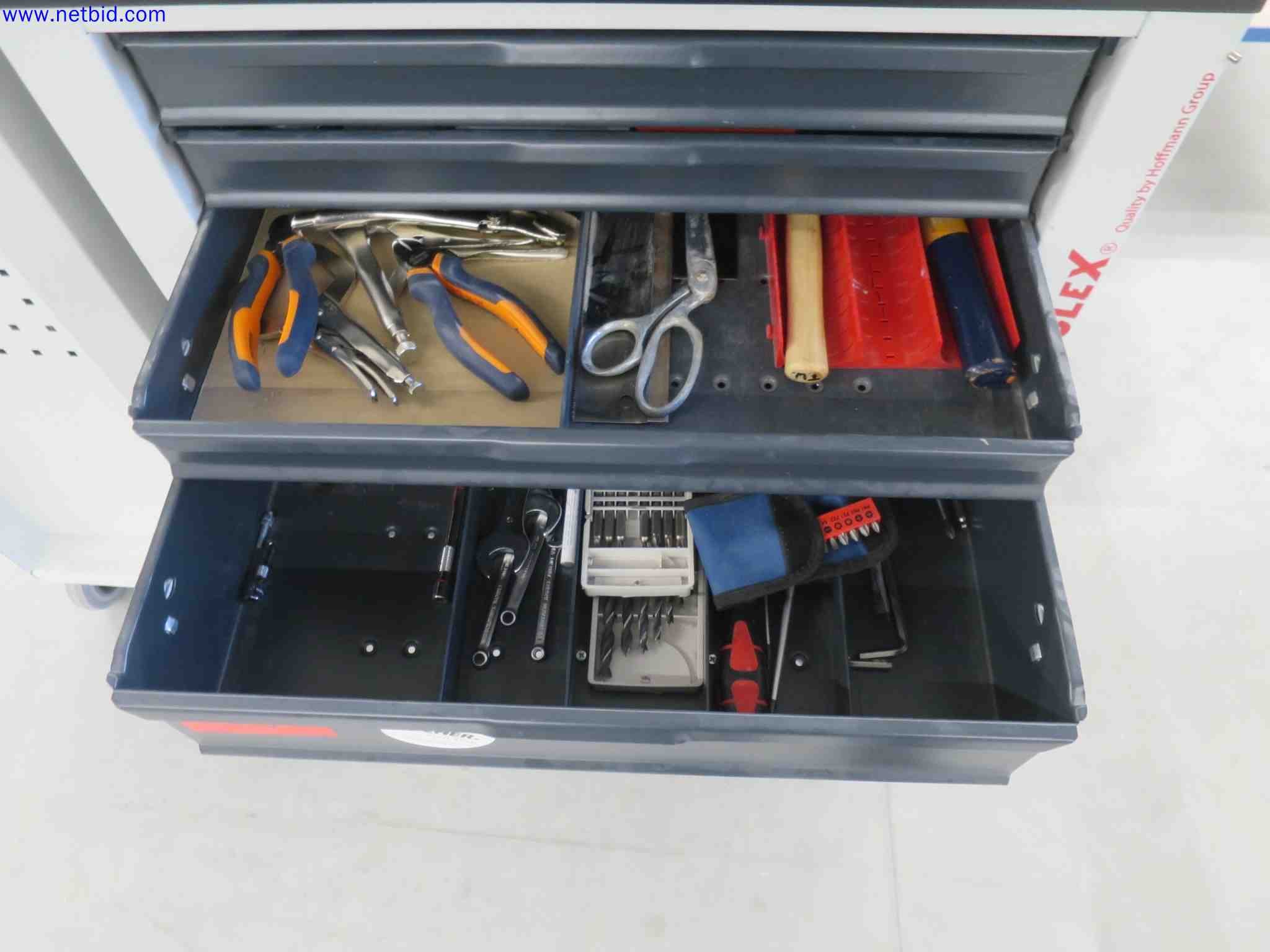 Máquinas CNC en buen estado para la fabricación de componentes metálicos de precisión-4