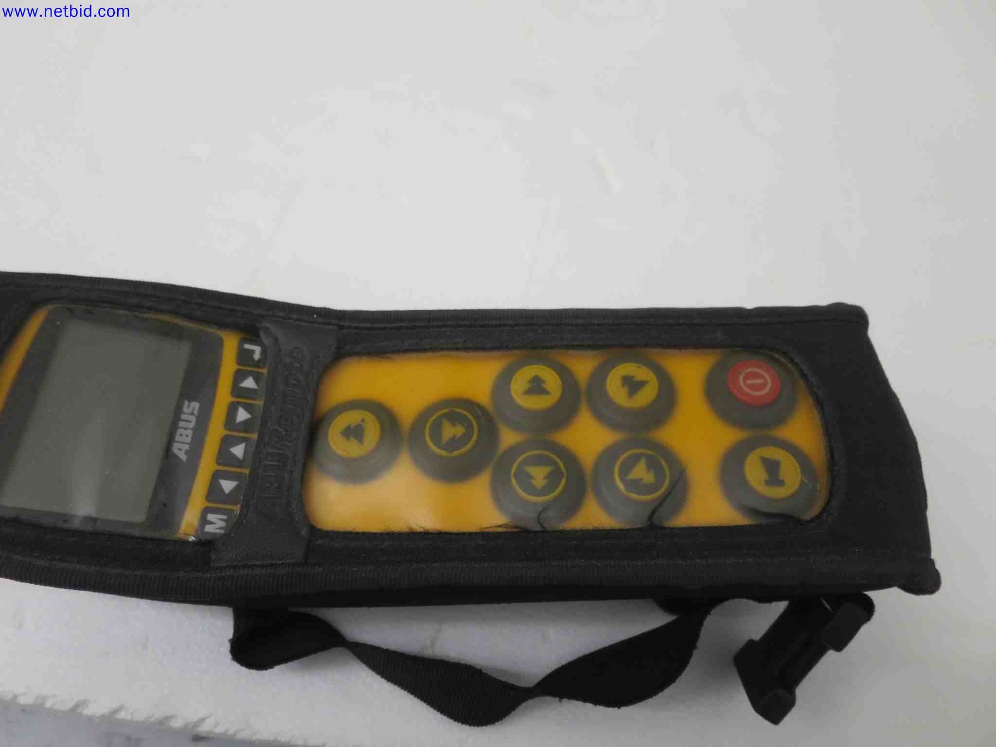 Máquinas CNC en buen estado para la fabricación de componentes metálicos de precisión-4