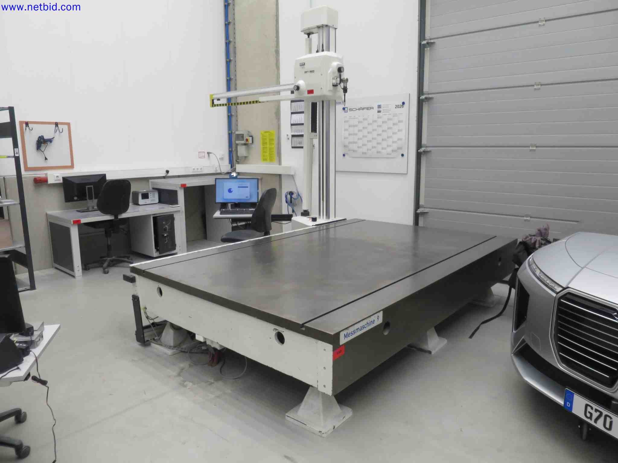 Máquinas CNC en buen estado para la fabricación de componentes metálicos de precisión-1