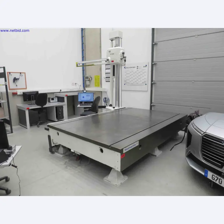 Máquinas CNC en buen estado para la fabricación de componentes metálicos de precisión-1