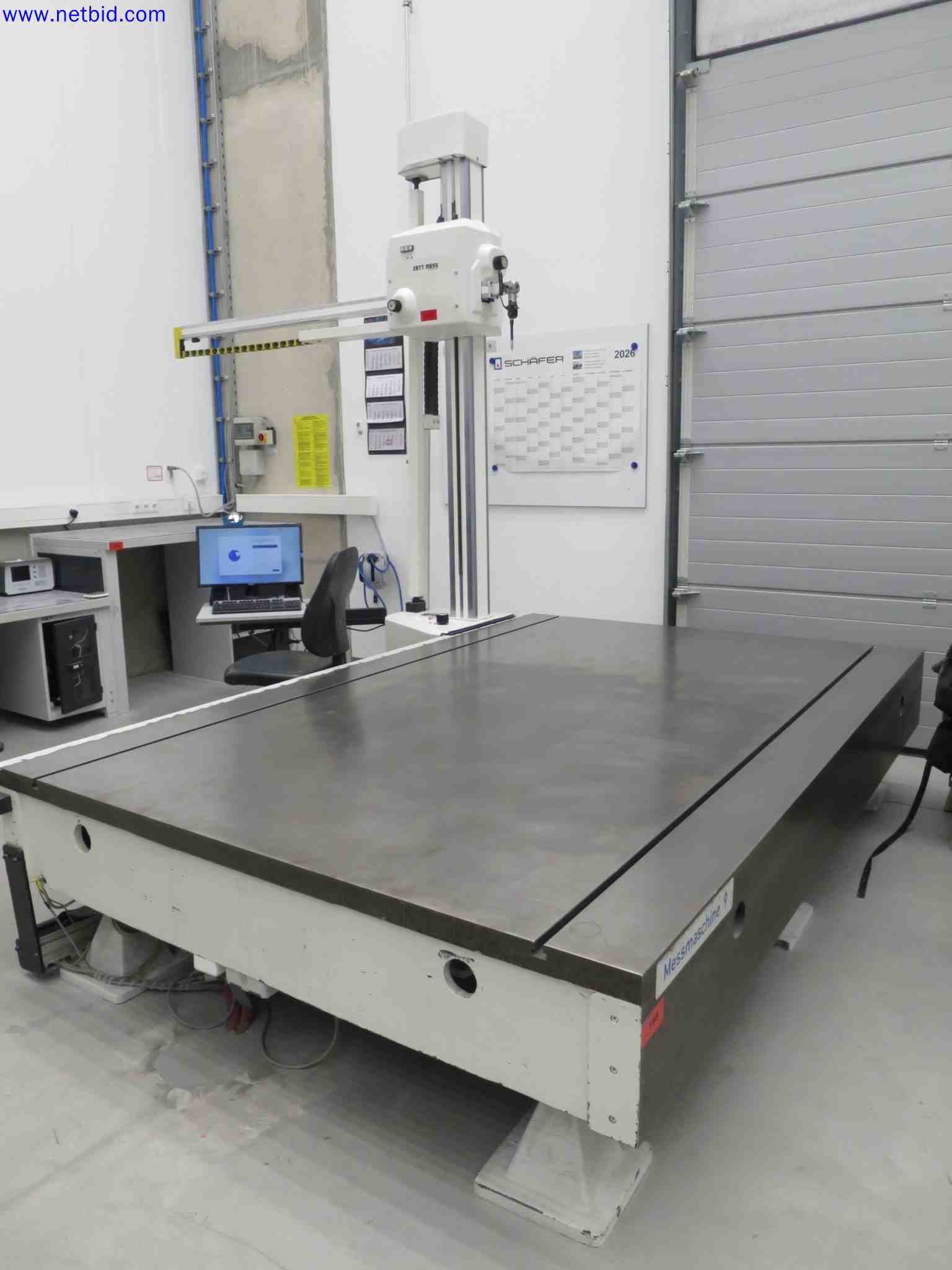 Máquinas CNC en buen estado para la fabricación de componentes metálicos de precisión-2