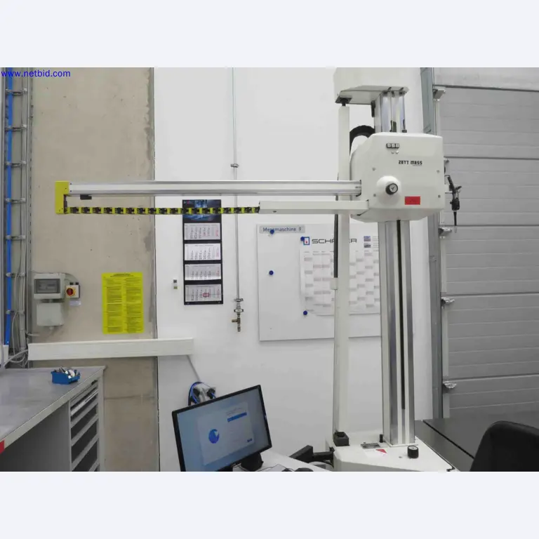 Máquinas CNC en buen estado para la fabricación de componentes metálicos de precisión-4