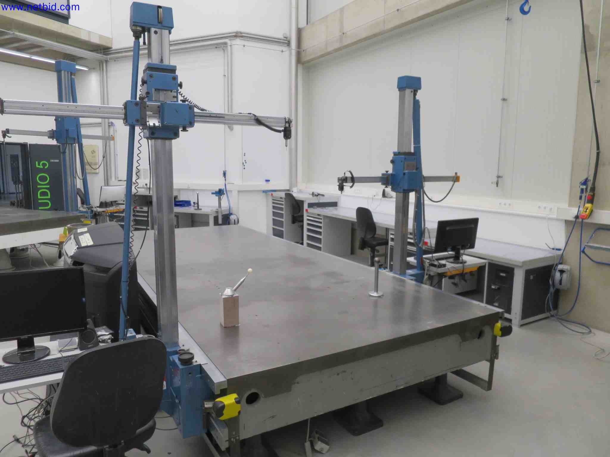 Máquinas CNC en buen estado para la fabricación de componentes metálicos de precisión-4