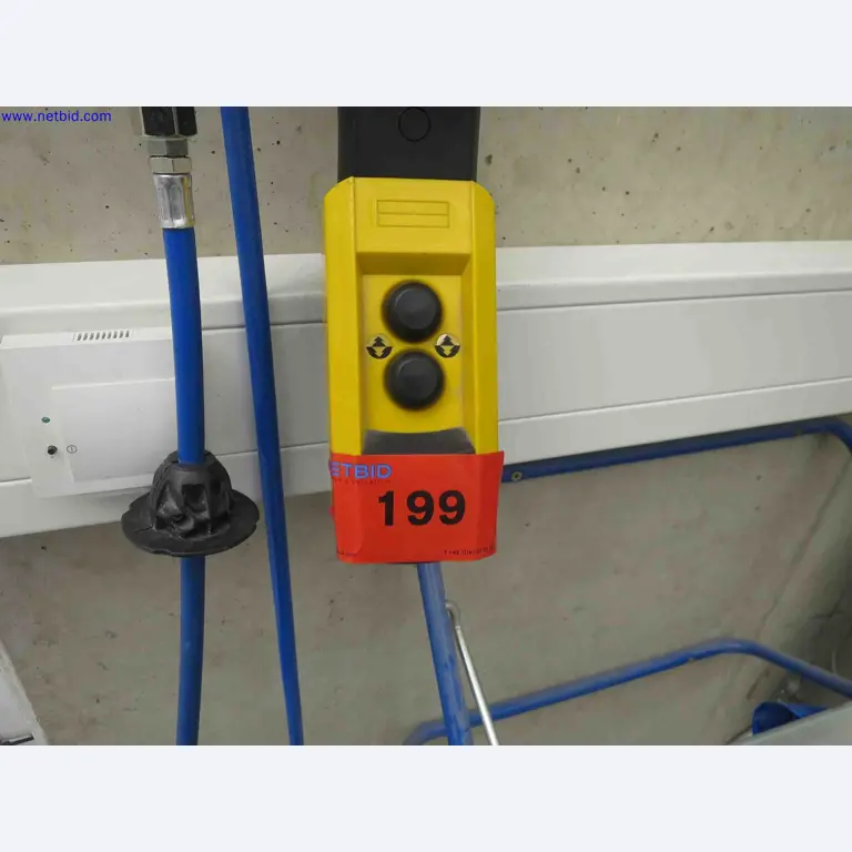 Máquinas CNC en buen estado para la fabricación de componentes metálicos de precisión-3
