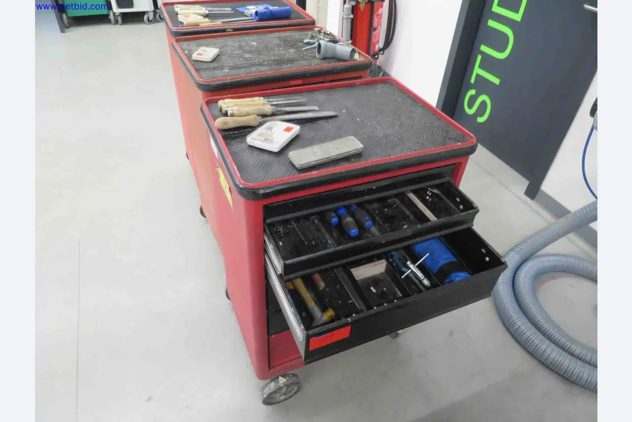 Máquinas CNC en buen estado para la fabricación de componentes metálicos de precisión-2