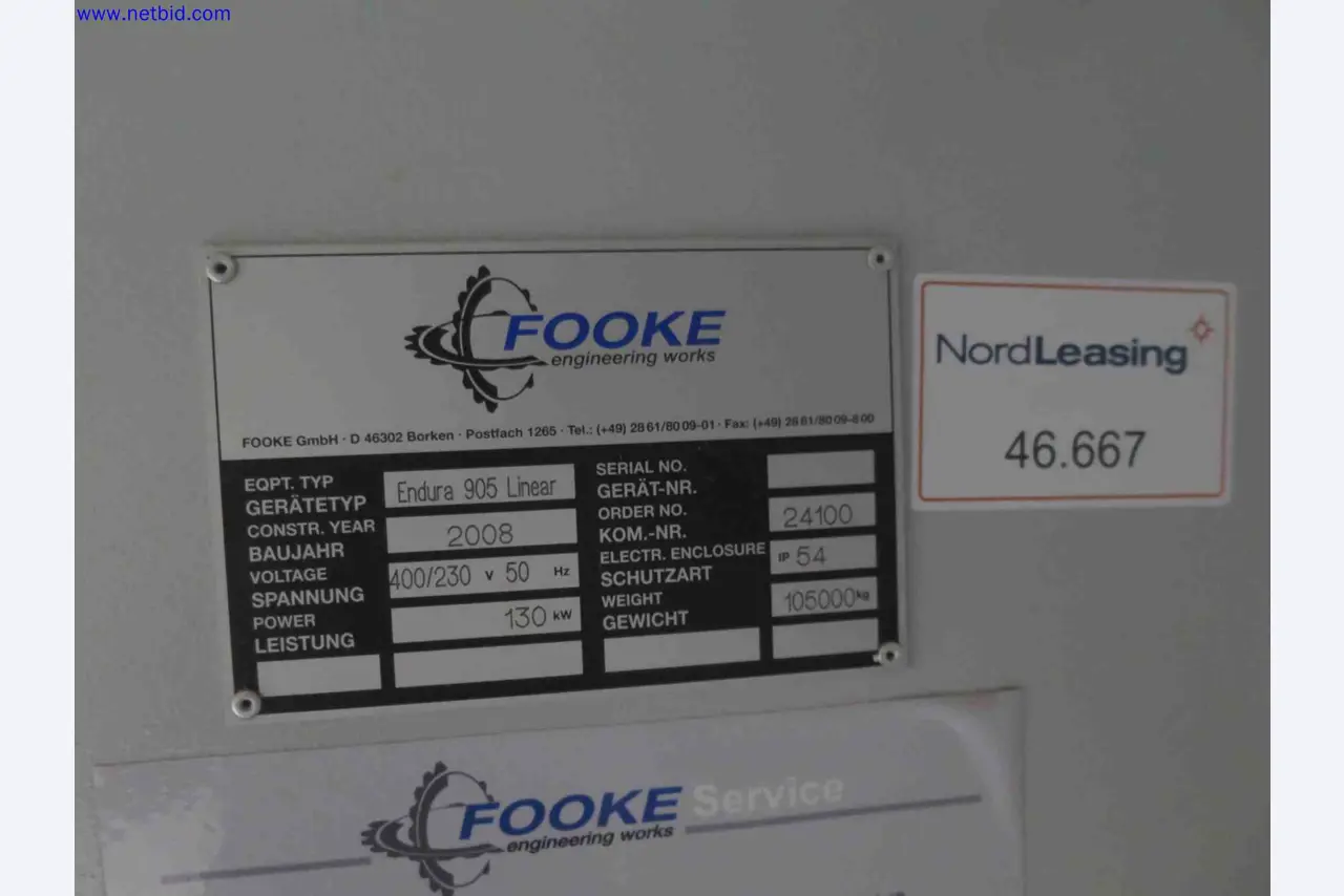 Machines CNC bien entretenues destinées à la fabrication de pièces métalliques de précision-3