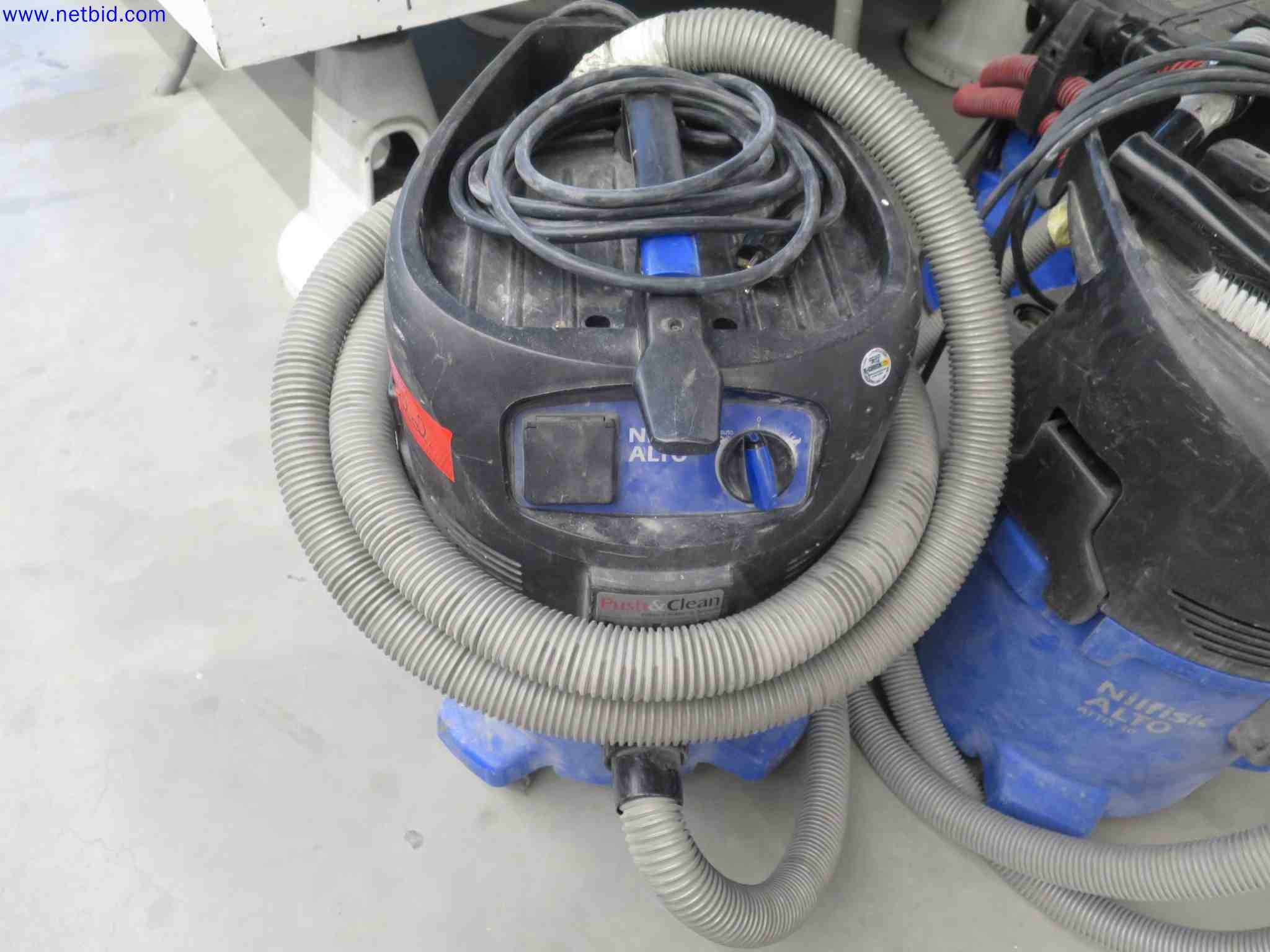 Máquinas CNC en buen estado para la fabricación de componentes metálicos de precisión-1