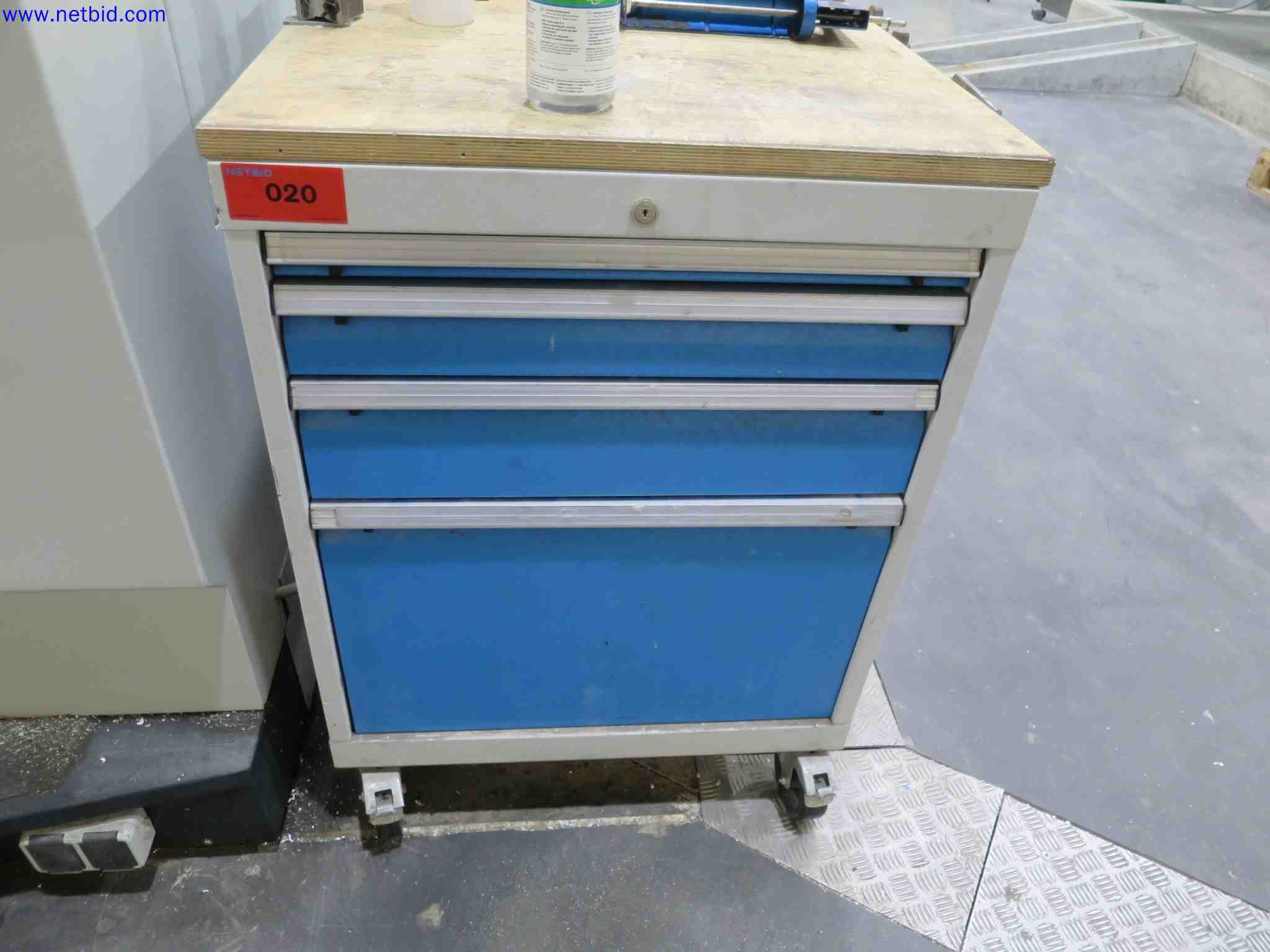 Máquinas CNC en buen estado para la fabricación de componentes metálicos de precisión-1
