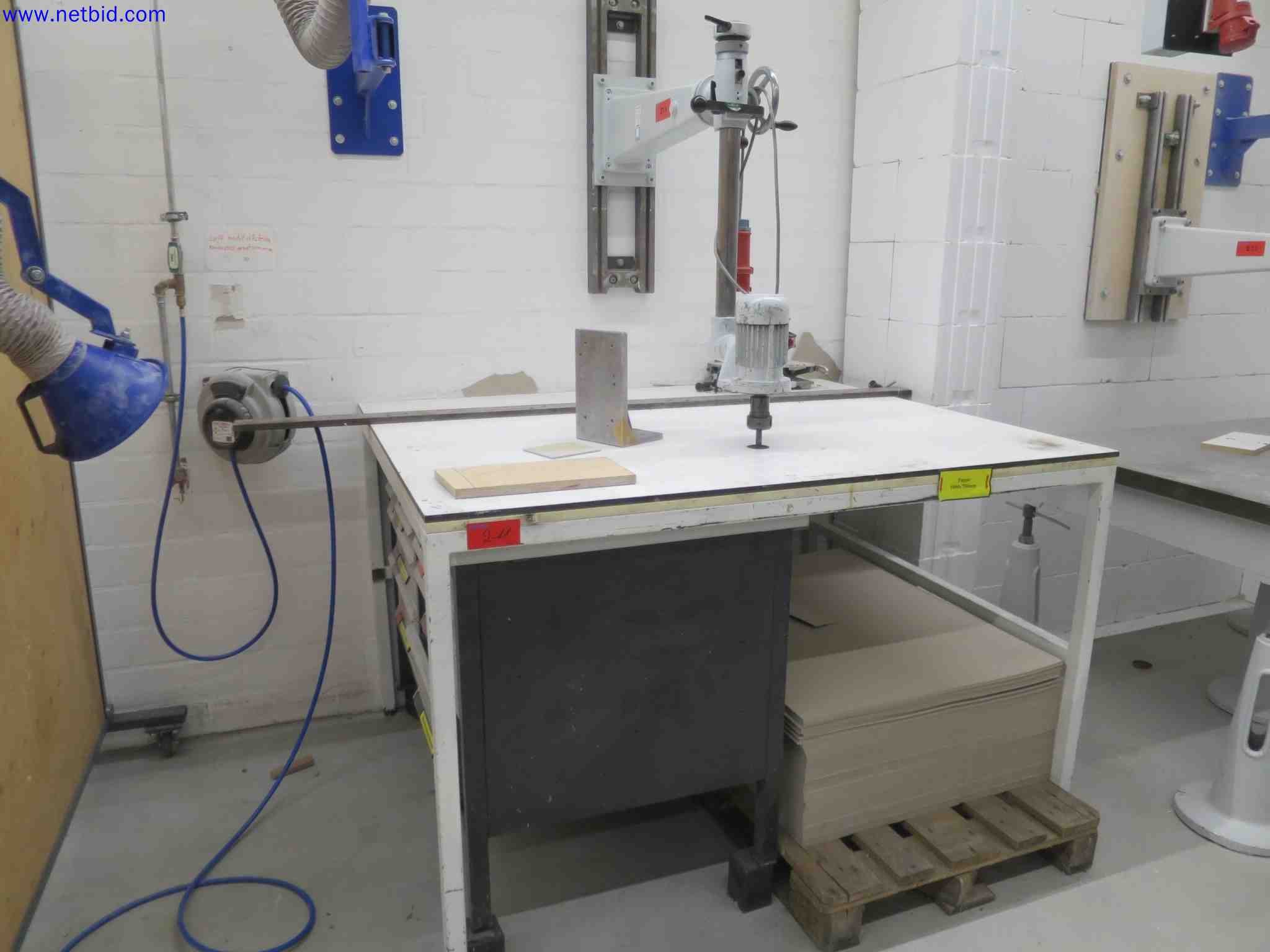 Machines CNC bien entretenues destinées à la fabrication de pièces métalliques de précision-2