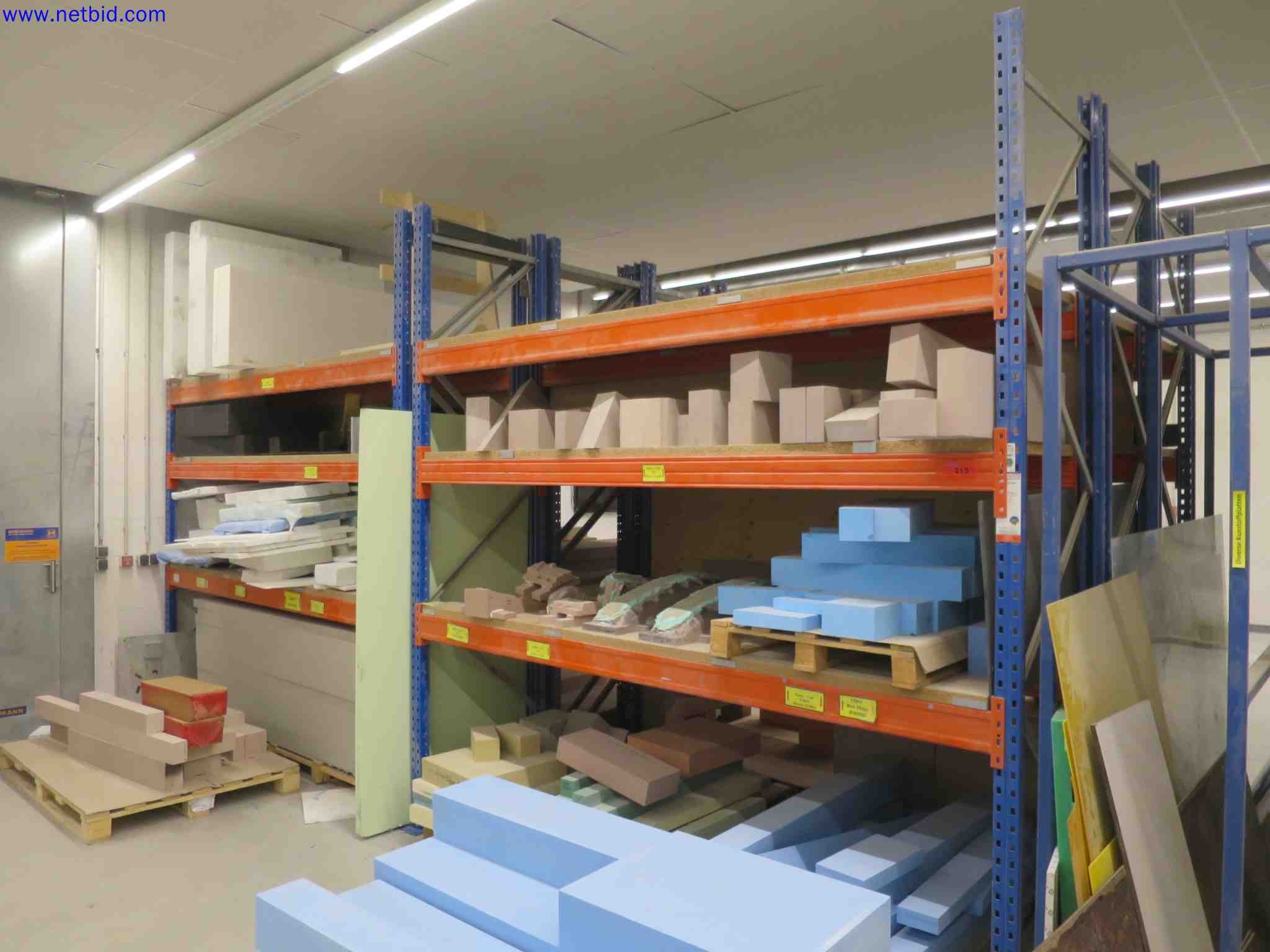 Machines CNC bien entretenues destinées à la fabrication de pièces métalliques de précision-1
