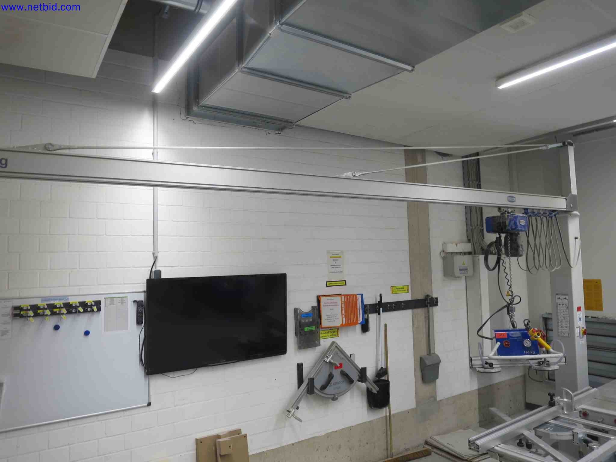 Máquinas CNC en buen estado para la fabricación de componentes metálicos de precisión-3