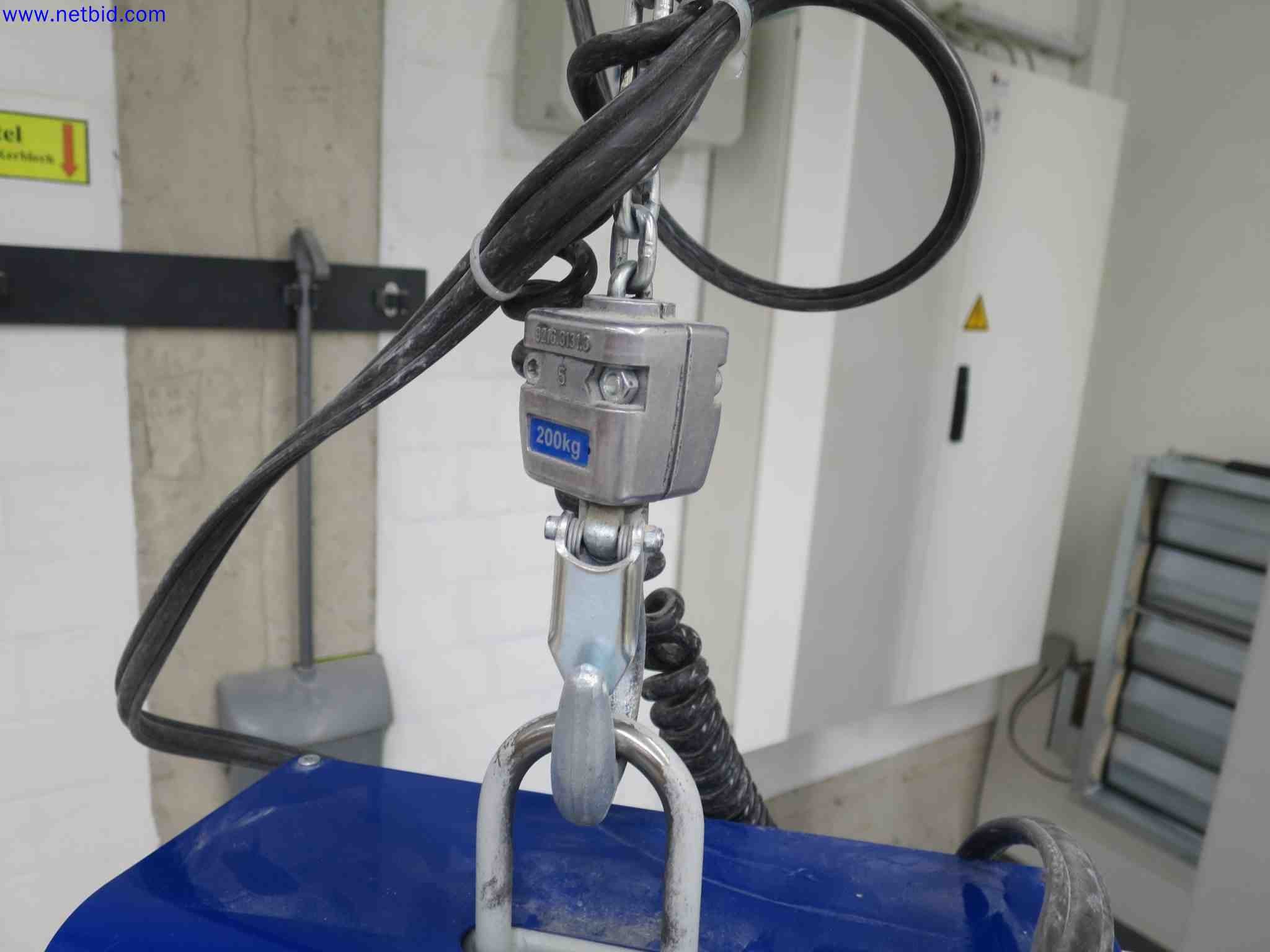 Máquinas CNC en buen estado para la fabricación de componentes metálicos de precisión-5