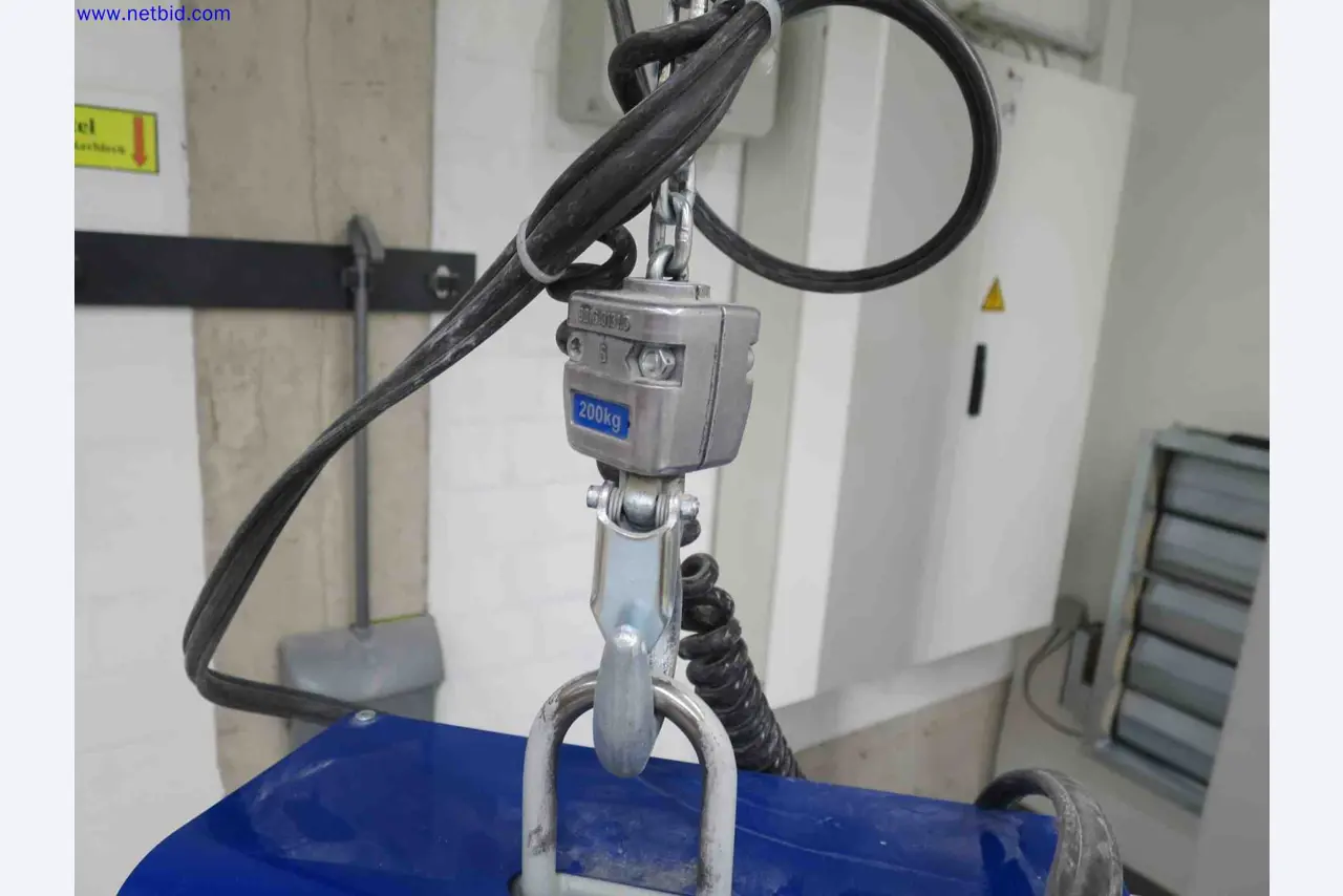 Máquinas CNC en buen estado para la fabricación de componentes metálicos de precisión-5