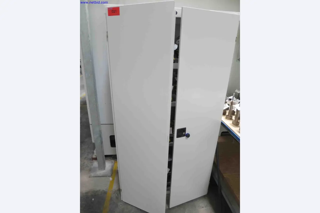 Máquinas CNC en buen estado para la fabricación de componentes metálicos de precisión-2