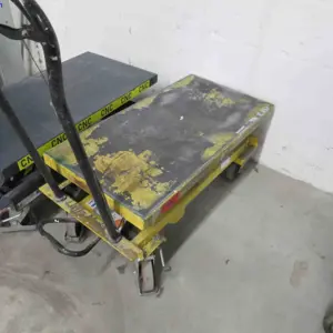 Scissor lift Little Mule HF 060-1000 SM