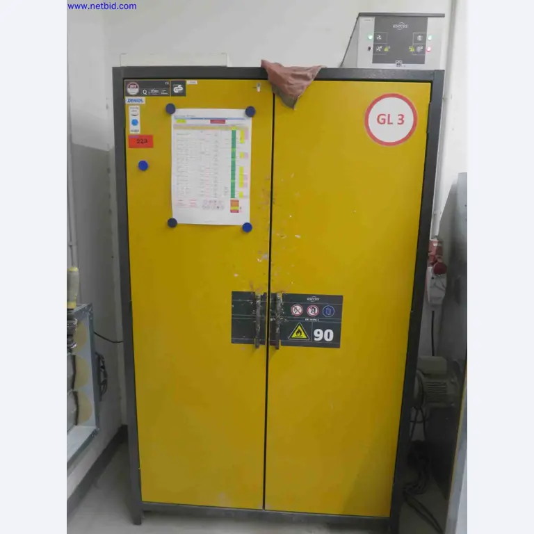 Máquinas CNC en buen estado para la fabricación de componentes metálicos de precisión-1