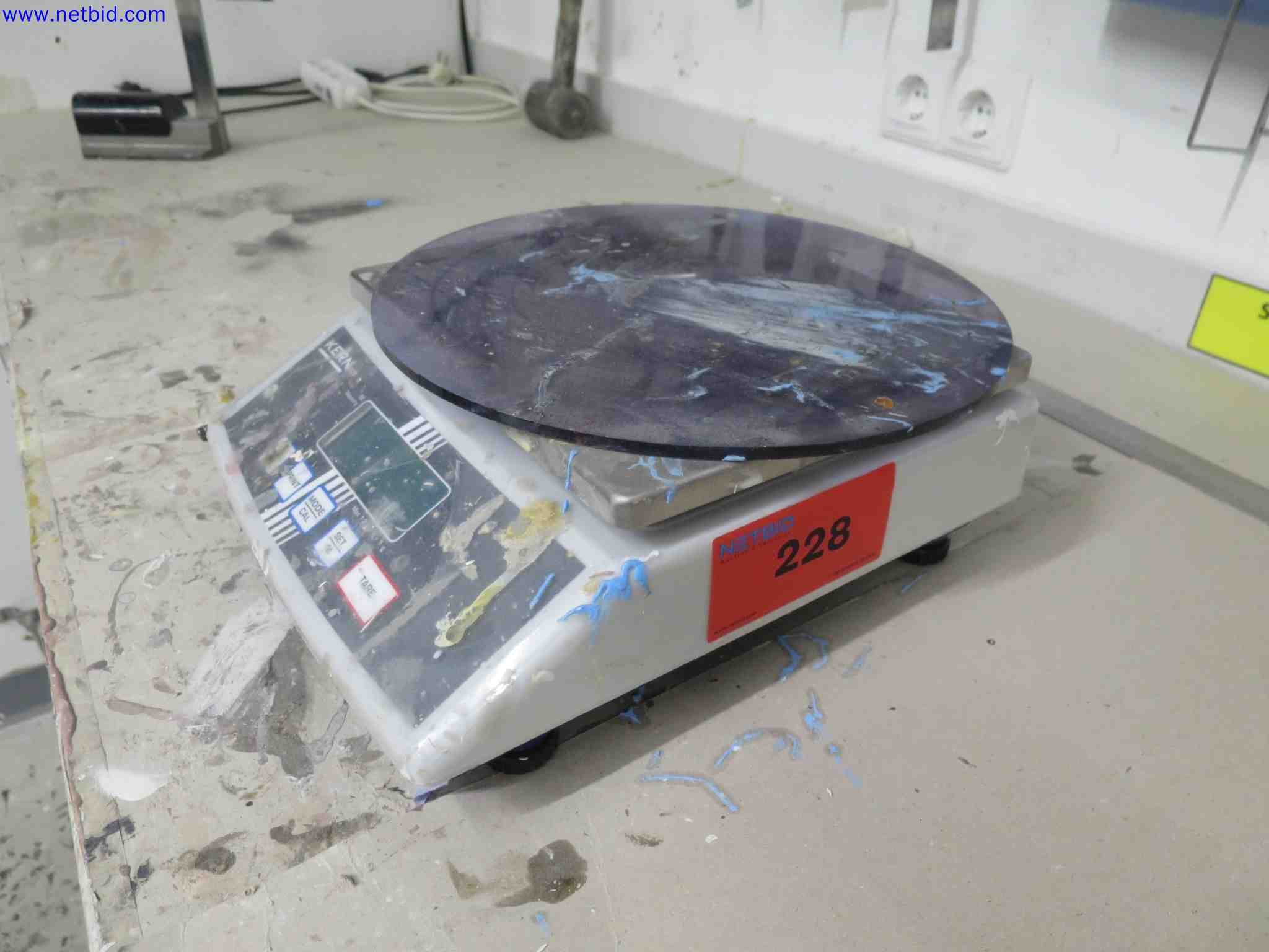 Machines CNC bien entretenues destinées à la fabrication de pièces métalliques de précision-1