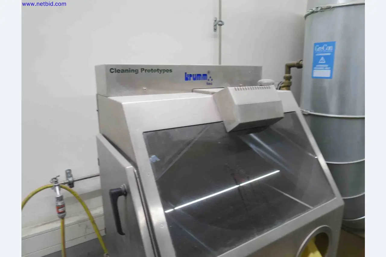 Machines CNC bien entretenues destinées à la fabrication de pièces métalliques de précision-3