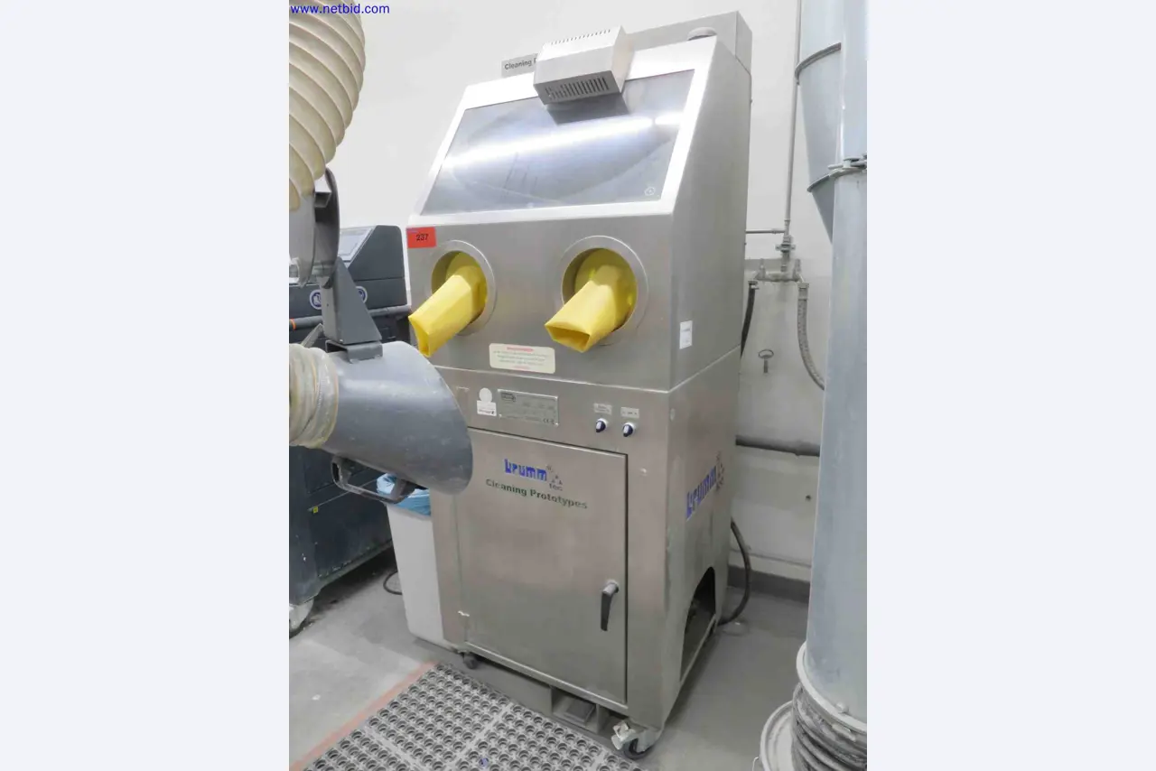 Machines CNC bien entretenues destinées à la fabrication de pièces métalliques de précision-5