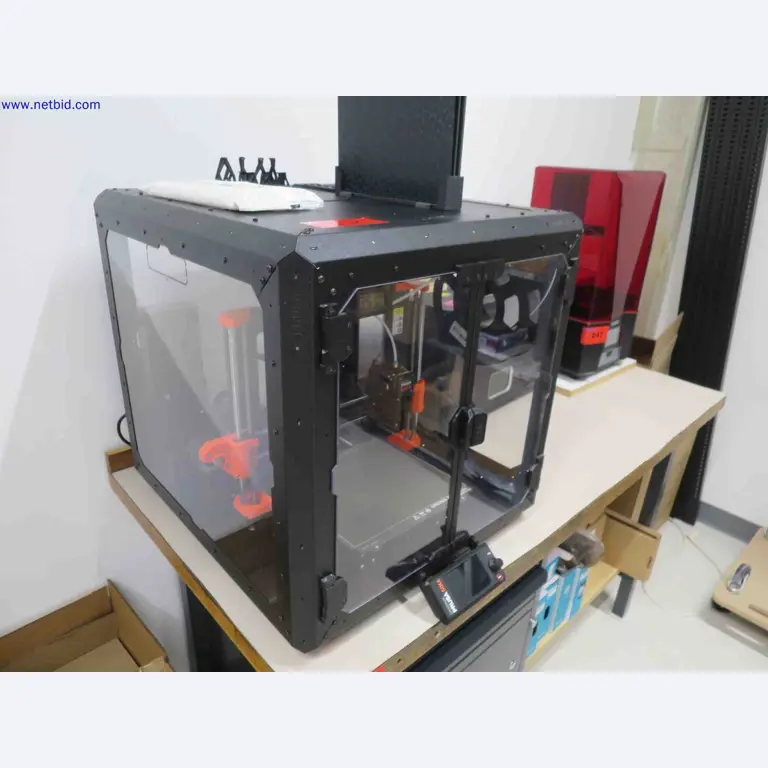 Máquinas CNC en buen estado para la fabricación de componentes metálicos de precisión-1