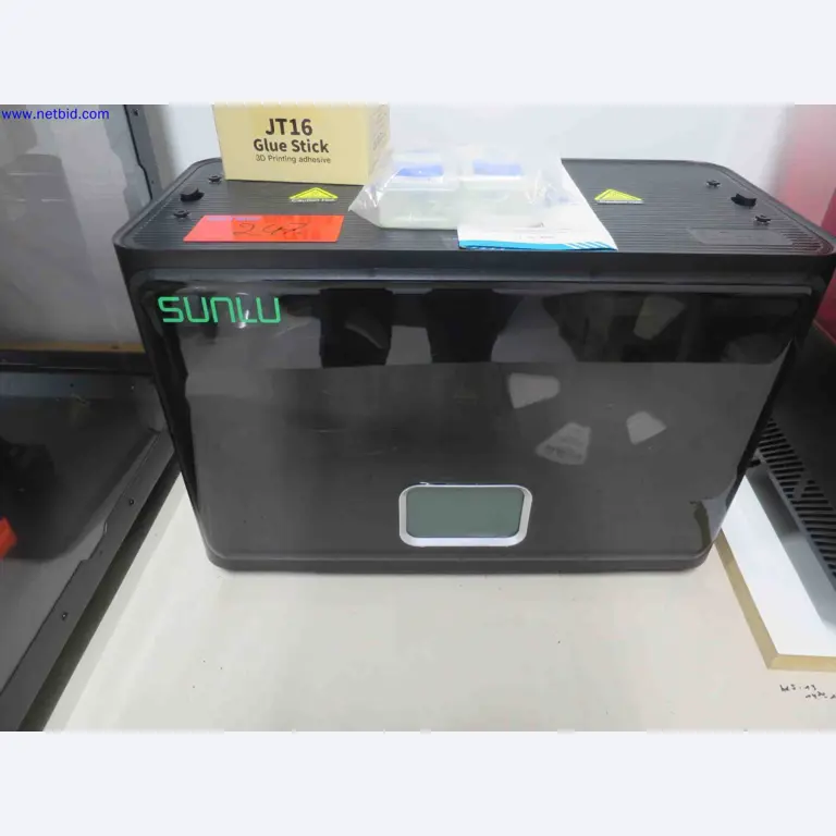Máquinas CNC en buen estado para la fabricación de componentes metálicos de precisión-3