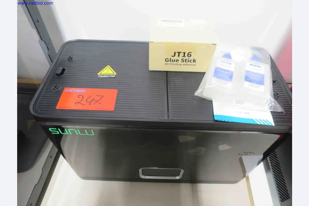 Máquinas CNC en buen estado para la fabricación de componentes metálicos de precisión-4