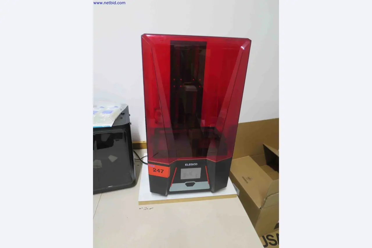 Máquinas CNC en buen estado para la fabricación de componentes metálicos de precisión-6