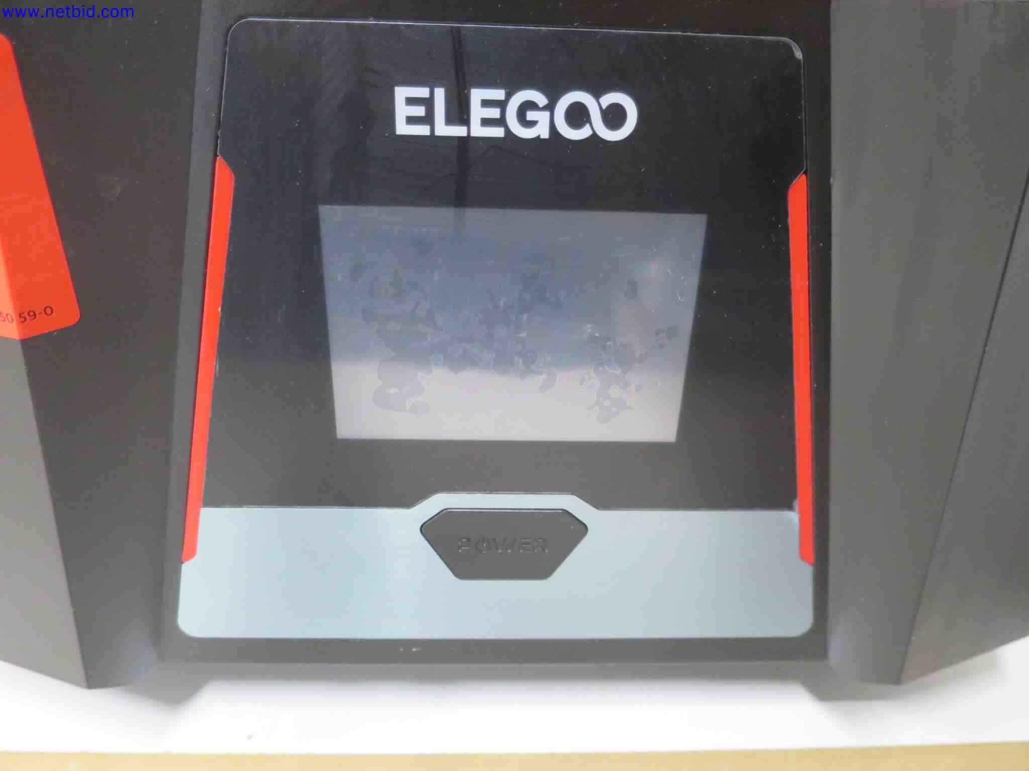 Máquinas CNC en buen estado para la fabricación de componentes metálicos de precisión-7