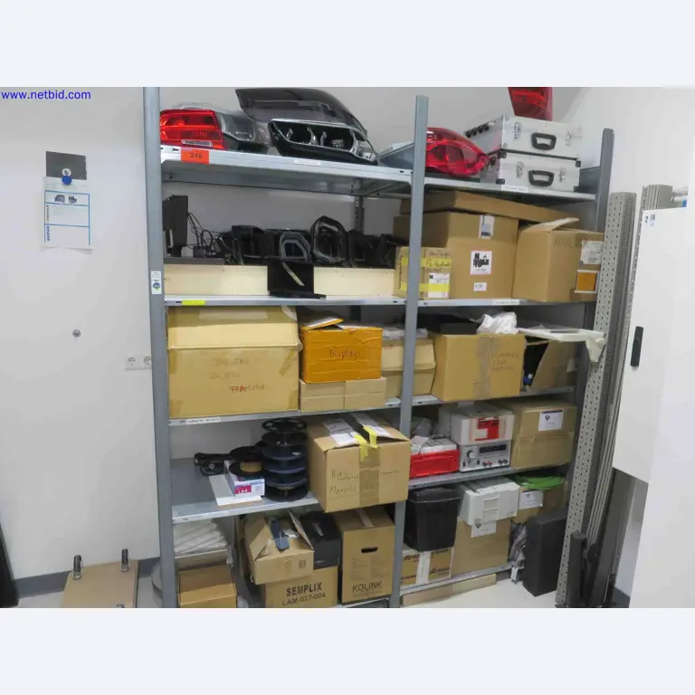 Máquinas CNC en buen estado para la fabricación de componentes metálicos de precisión-1