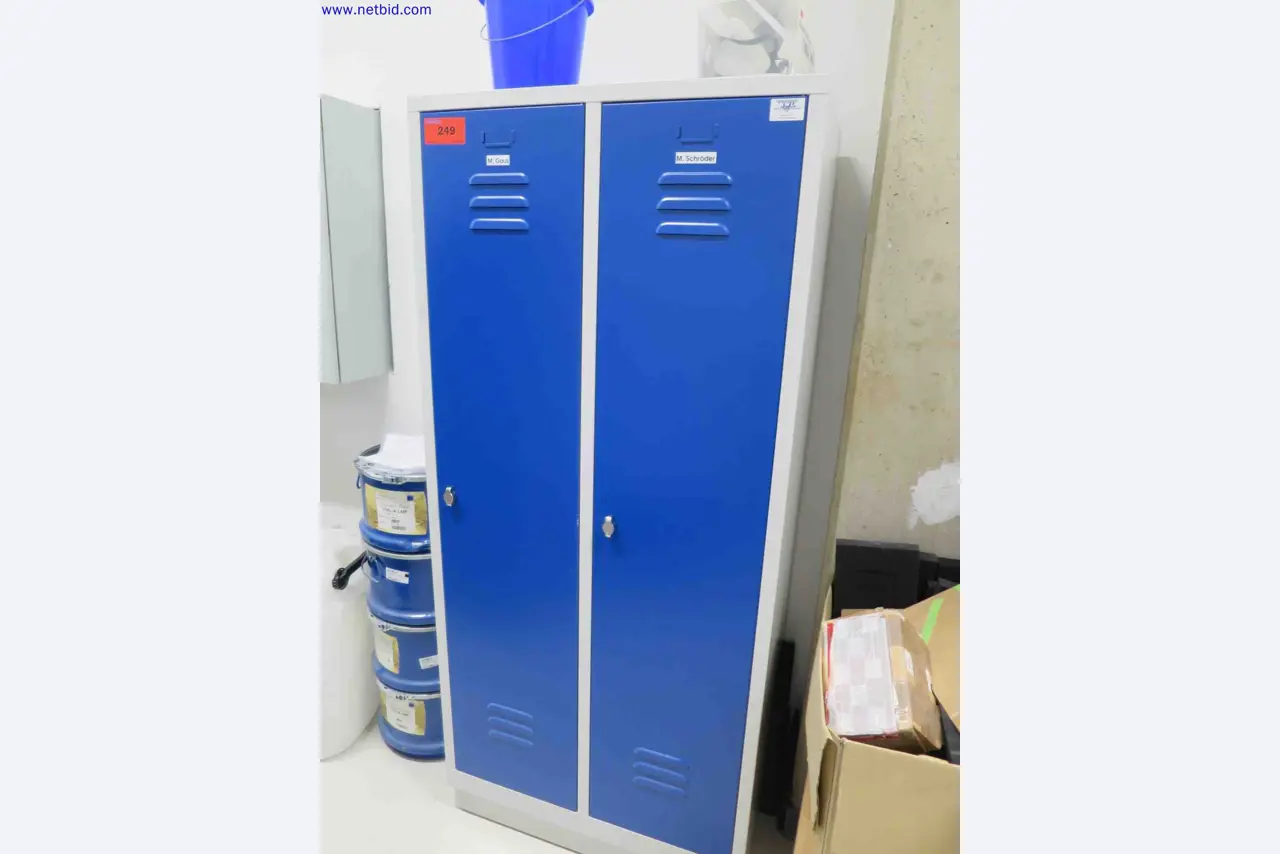 Máquinas CNC en buen estado para la fabricación de componentes metálicos de precisión-1