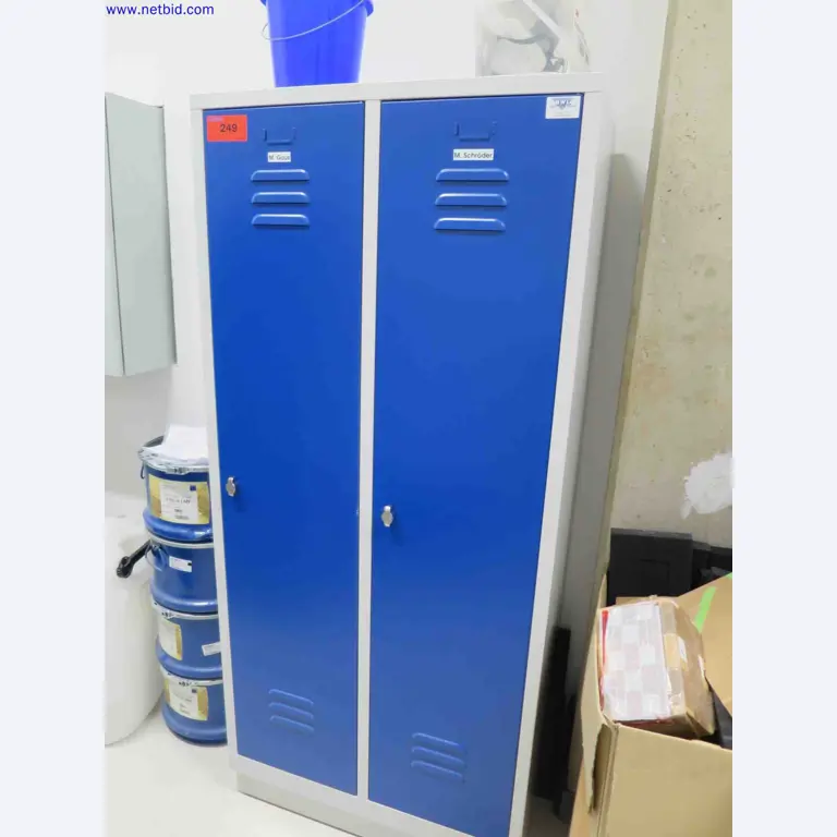 Máquinas CNC en buen estado para la fabricación de componentes metálicos de precisión-1