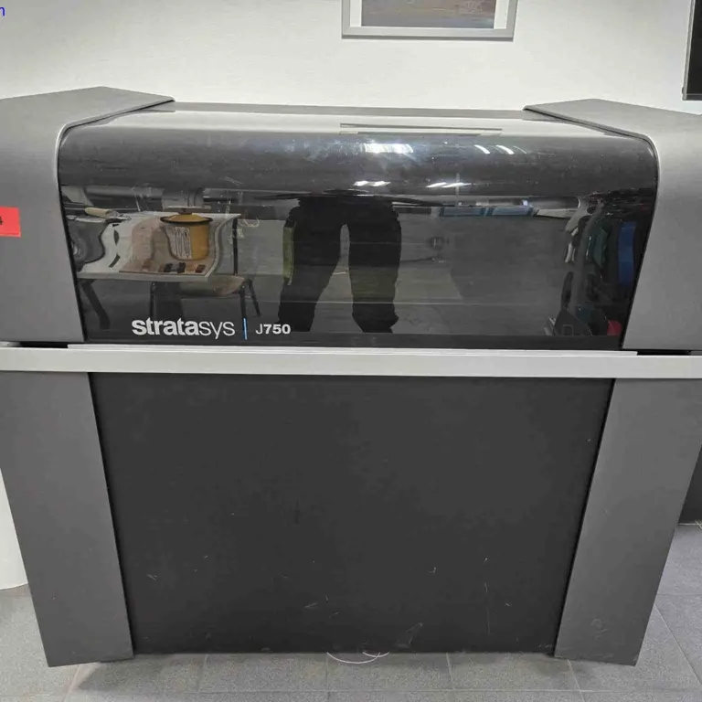 Imprimante 3D Stratasys J750-K1