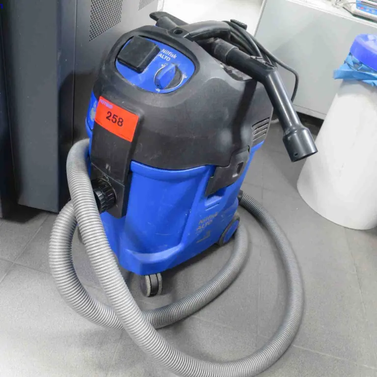 Aspiradoras industriales Nilfisk Attix 360-21