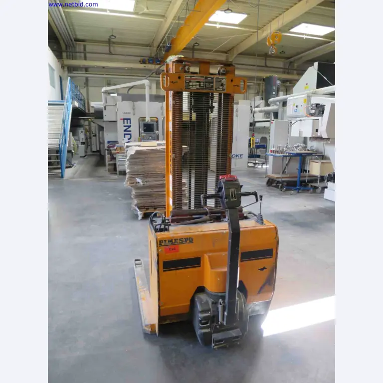 Máquinas CNC en buen estado para la fabricación de componentes metálicos de precisión-1