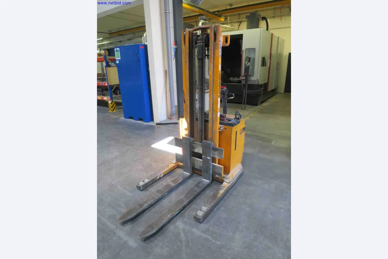 Máquinas CNC en buen estado para la fabricación de componentes metálicos de precisión-2