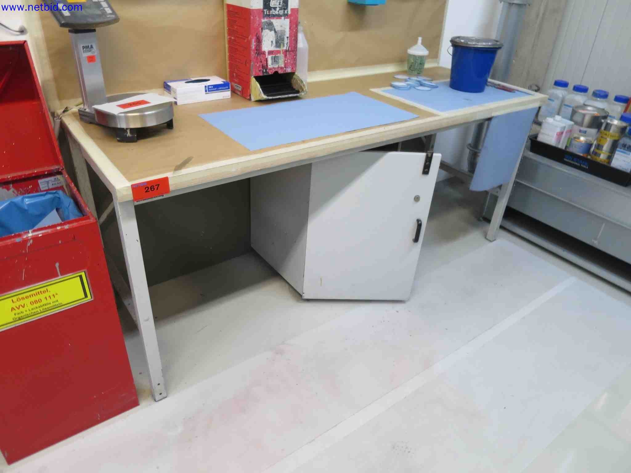 Machines CNC bien entretenues destinées à la fabrication de pièces métalliques de précision-1