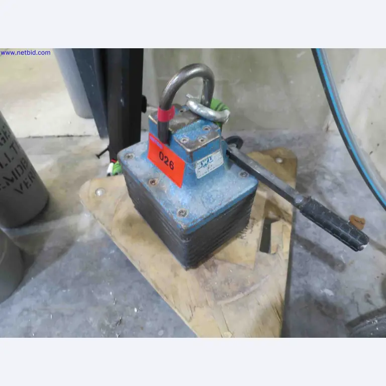 Máquinas CNC en buen estado para la fabricación de componentes metálicos de precisión-2
