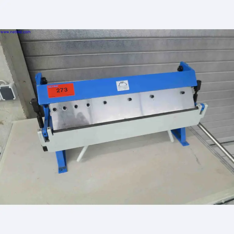Machines CNC bien entretenues destinées à la fabrication de pièces métalliques de précision-2